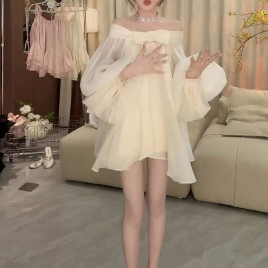 Off-Shoulder Bow Chiffon Dress, Sweet, Loose, Slimming, Puffy A-Line Short Skirt - 杏色 - 查看 1