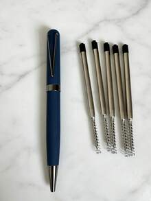 6件組奢華金屬簽名筆（含1支筆+5支替芯），3色可選（藍色/灰色/黑色），1.0mm黑色墨水替芯，極簡優雅設計，適用商務會議、辦公工作、學生學習、日常送禮等，適合員工福利、節日禮物、送禮或個人使用 - 金屬筆 - 查看 11