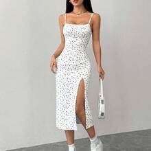 YijiaNvz  PETITE Vestido de media longura de corte ajustado con abertura lateral y tirantes con estampado floral rojo y azul para primavera y verano - Púrpura malva - Ver 5