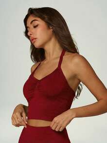 UONNOU Set Pakaian Olahraga Wanita Model Halter Neck, V-Neck, dengan Detail Kerut di Bagian Depan & Legging Pengencang Perut Pinggang Tinggi, Bahan Peach, Elastisitas Tinggi dan Sangat Lembut - Merah - View 6