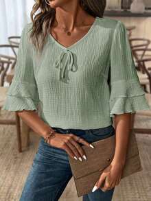 LUNE Women's Casual Linen Blouse With V-Neck And Short Sleeves With Ruffled Hem - Green - View 4