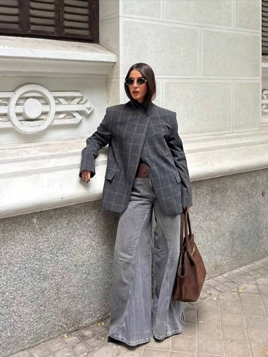 女款復古格紋不對稱立領西裝外套，美拉德棕燕麥色休閒法式通勤夾克，不對稱設計寬鬆大廓形外套 - 深灰色 - 查看 1