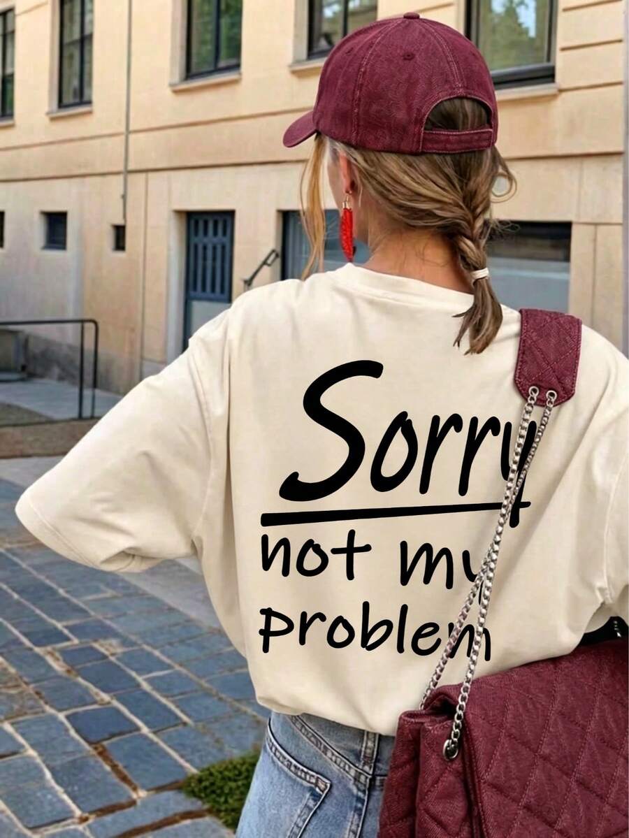女款夏季 Sorry Not My Problem 紅色字母背印寬鬆 T-shirt,Y2K 口號寬鬆上衣,適合街頭逛街、派對、約會休閒穿搭 - 杏色 - 查看 1