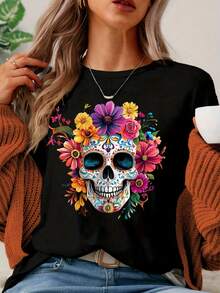 Camiseta de mujer ajustada de manga corta con cuello redondo, diseño minimalista casual de calavera y flores - Negro - Ver 6