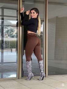 Shaping Ribbed Leggings With Belt - 鏽棕色 - 查看 2