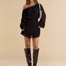 Vestido corto y mini de gasa negra sólido con cuello asimétrico, mangas farol sueltas para mujer, vestido de gasa para vacaciones - Café integral - Ver 7