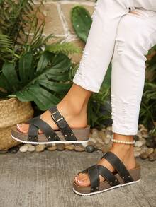 Sandal đế bánh mì nữ mùa hè kiểu retro màu đen, quai đan chéo đính đinh tán, hở ngón, đế dày điều chỉnh được, dép lê casual chống trượt - màu đen - Xem 3
