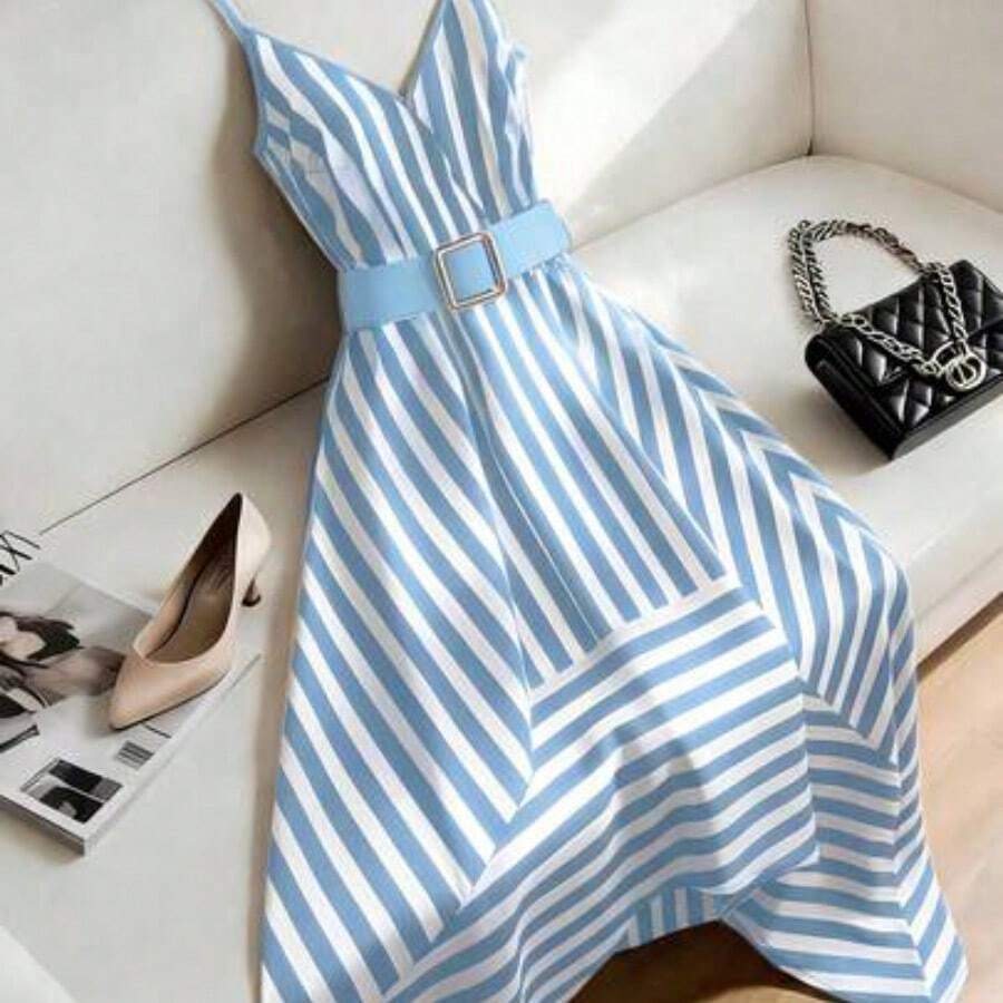 guang zhou mi qian shang mao Nuevo vestido con tirantes finos y cintura ceñida a rayas para mujeres - Azul y blanco - Ver 1