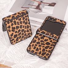 CHOKBODY Vintage Fashion Leopard Print Faux Leather Foldable Phone Case With Hinge Protection, Compatible With Samsung Galaxy Z Flip 8/7/7FE/6/5/4 5G Foldable Phone - Brown - View 7