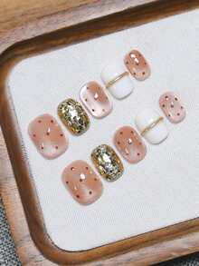 10 piezas/paquete Pegatinas de uñas usables hechas a mano, con diseño de lunares nude de verano con bordes dorados y acentos tipo diamante, que iluminan el tono de la piel, adecuadas para uñas cortas, uso diario y para ir al trabajo - Multicolor - Ver 16