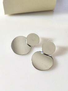 1 Pair Of Smooth Metal Earrings With A Retro And Versatile 3D Circle Design - 古董銀器 - 查看 2