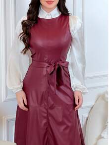 Midi Dress With A Flared, Fitted Waist In Faux Leather. Modest And Elegant Fashion. Conservative/Modest. Suitable For Parties, Casual Wear, Boho, Formal And Evening Wear, Office, Everyday Wear, Autumn/Winter. - 葡萄酒 - 查看 3