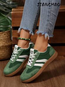 Women's Green & White Contrast Color Casual Sneakers, Low-Top Rubber Sole Comfortable Everyday Commute Shoes - Green - View 3