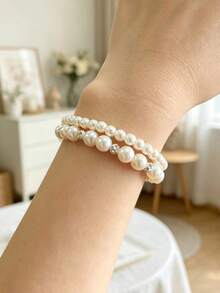 2pcs Faux Pearl Bracelet Set, Elegant Versatile Faux Pearl Beaded Bracelet, Cute Boho Style Jewelry For Girls, Adjustable Elastic Bracelet, Bridesmaid Party Gift, Suitable For Women And Girls, Suitable For Any Occasion - White - View 4