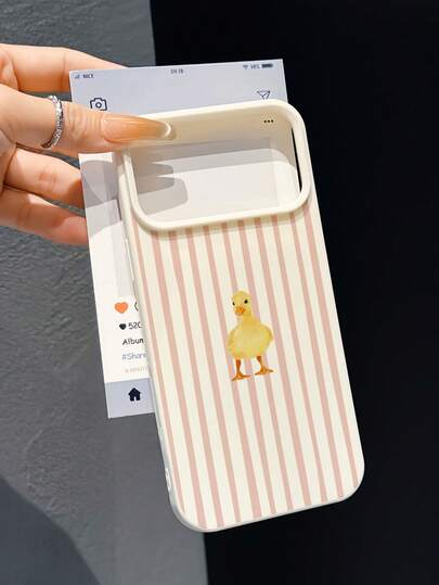 Cute Pink Little Yellow Duck Soft TPU Single Phone Case, Featuring Pink Striped Yellow Duck Pattern, Compatible With IPhone 17 Pro Max/17/16 Pro Max/15/13/12/11/IPhone14 14pro 14/15plus 14promax, Full Edge Drop Protection Soft Case, Suitable As Spring Easter Gift Or Birthday Present