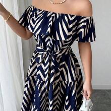guangzhougaolangshangmao  Vestido casual y elegante de vacaciones con volantes en la cintura, estampado de rayas azul marino, hombros descubiertos y falda acampanada, adecuado para carnaval, Día del Trabajo, Pascua, vuelta al colegio, playa, jardín y estilo callejero en verano - Blanco y Negro - Ver 8