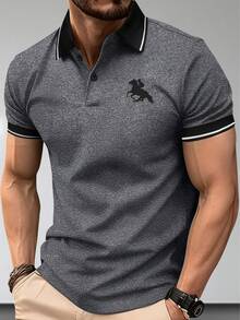 男士夏季短袖 Polo 衫，個性化 Polo 馬術騎手印花圖案，時尚休閒戶外穿著，適合跑步、高爾夫、釣魚、籃球、露營、健身房、游泳和海灘，給丈夫或男友的絕佳禮物 - 彩色 - 查看 1