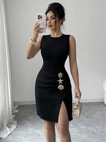 Vestido mini elegante de mujer de unicolor con cuello redondo, plisado, bajo con abertura, botones de metal con forma de sol, estrella de mar y concha, sin mangas, para uso casual al aire libre, de vacaciones, adecuado para fiestas, citas, trabajo, negocios. Vestido sin mangas de unicolor para uso diario. Vestido plisado sin mangas con botones de metal para el verano, adecuado para todas las estaciones, temporada de graduación, regreso a clases, Día del Maestro. - Amarillo - Ver 11