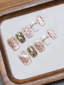 10 piezas/paquete Pegatinas de uñas usables hechas a mano, con diseño de lunares nude de verano con bordes dorados y acentos tipo diamante, que iluminan el tono de la piel, adecuadas para uñas cortas, uso diario y para ir al trabajo - Multicolor - Ver 14