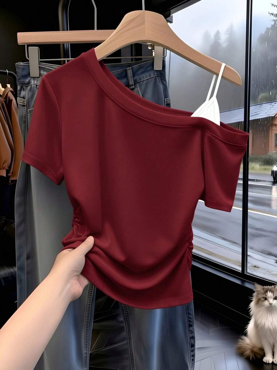 Summer New Japanese Style Hot Girl Dark Green One-Shoulder T-Shirt For Women, Korean Style Versatile Slim Fit Top Casual - Burgundy - View 1