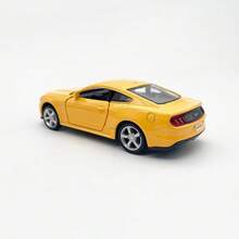 Burago 1:36比例福特野马锌合金压铸模型车，创意模型玩具装饰，适合青少年和成人收藏，可用作房间装饰礼品。 - 彩色 - 查看 8