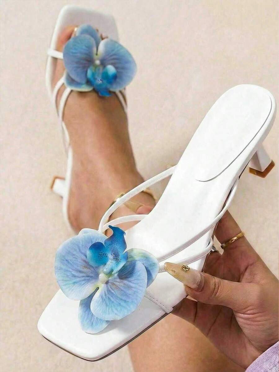 Giày sandal cao gót 3D họa tiết hoa xanh mới, kiểu dáng thanh lịch, gót thấp, thích hợp cho bãi biển, tiệc tùng, hẹn hò và mùa cưới, phối cùng bikini, váy, sandal cao gót mùa hè thanh lịch, giày cao gót cô dâu, dép xỏ ngón.