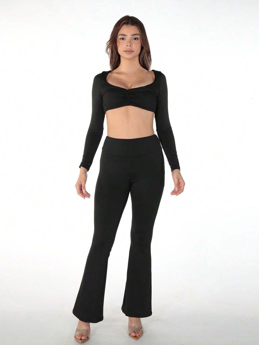 Bộ 2 món áo crop top cổ tròn và quần dài màu đen thanh lịch dành cho nữ, thích hợp cho mùa xuân. - màu đen - Xem 1