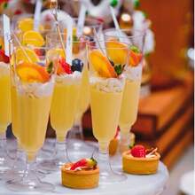 16/12/6入 粉色與香檳色塑膠杯，大容量適用於甜點、婚禮、派對、茶會、情人節、週年紀念、生日、節慶活動，慕斯杯、冰淇淋杯、果汁杯與雞尾酒杯 - 查看 1