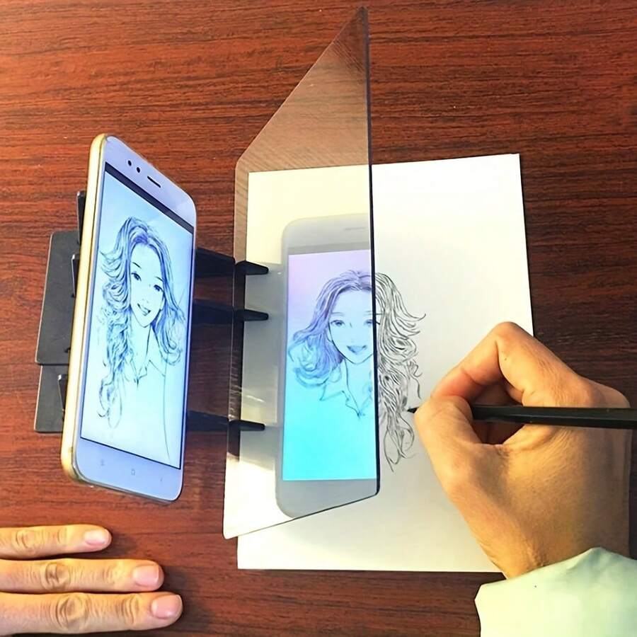 1件光學折射繪圖板，零基礎手繪描圖工具，學生動漫素描輔助，採用高解析度透明光學透鏡製成，利用透鏡成像原理將平板/手機上的圖案清晰投影到繪圖紙上，實現1:1描圖與複製，初學者易於使用