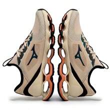Men's Pro X Reflective Chameleon Sneakers - Straw - View 4