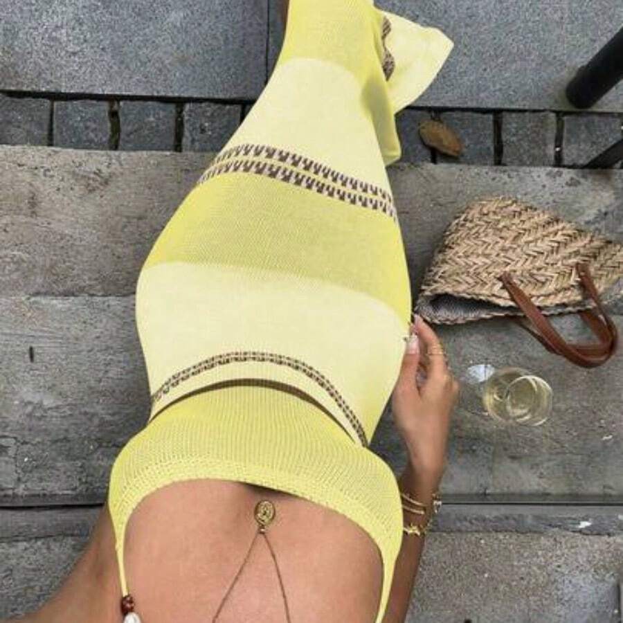 YijiaNvz Vestido de punto casual con tiras asimétricas, contraste de color, cuentas y espalda descubierta con lazo en la cintura, adecuado para vacaciones - amarillo ganso - Ver 1