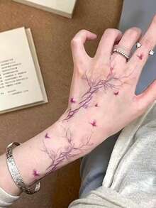 1片紫色極簡乾枝配粉色蝴蝶垂直藝術感鮮活臨時紋身貼紙，適合旅行、音樂節、電競、畢業禮物及日常使用，持效3-5天 - 彩色 - 查看 3
