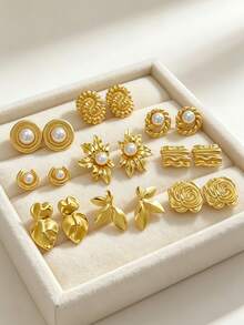 18 Piezas / 9 Pares de Accesorios para Vacaciones de Verano en la Playa. Conjunto Elegante de Pendientes de Botón Dorados, Incluyendo Pendientes de Perla Falsa Redonda con Textura, Pendientes de Perla Falsa con Patrón de Cuerda Torcida - Juego de acero inoxidable - Ver 5