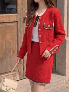 Bộ 2 món gồm áo khoác cardigan màu đỏ thanh lịch và chân váy dệt kim. - Đỏ - Xem 1