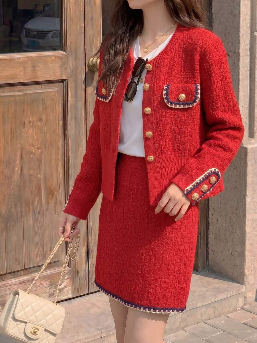 Bộ 2 món gồm áo khoác cardigan màu đỏ thanh lịch và chân váy dệt kim. - Đỏ - Xem 1
