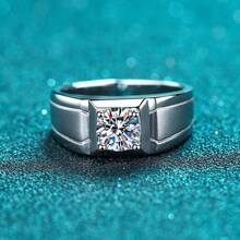 Anillo para hombre Swaro S925 de plata esterlina con tamaño ajustable, forma de pirámide, acabado mate, diseño simple y audaz, con diamante moissanita de 0.5 y 1 quilate. - 50 puntos Mozambique - Ver 1