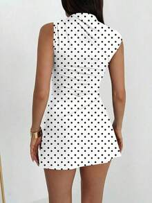 Women's Dress With Umbrella Sleeves And Ruffles With Metallic Decoration - Black and White 2 - View 2