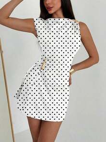 Women's Dress With Umbrella Sleeves And Ruffles With Metallic Decoration - Black and White 2 - View 3