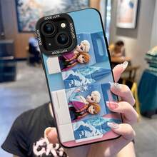 Disney Frozen Elsa Anna Phone Case - Sweet Elsa And Anna Protective Case In Doll‑Style Gift Box Design, Ice And Snow Decor On Blue‑Pink Gradient Background, Compatible With IPhone 17, 16, 15, 14, 13, 12, 11 Pro Series And Galaxy S22, S23, S24, S25 Models, Ideal For Birthdays, Holidays, Anniversaries, Graduation Gifts, Or Any Special Occasion To Surprise Family, Friends, Classmates, And Loved Ones. - trắng - Xem 5