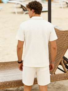 Bộ áo polo tay ngắn và quần short dệt kim jacquard dành cho nam, thích hợp cho kỳ nghỉ biển ở Hawaii, lễ hội âm nhạc và mặc hàng ngày. Một món quà tuyệt vời dành cho bạn trai hoặc chồng, bộ đồ thoải mái. - Màu be - Xem 5