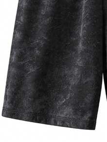 This Casual Set Includes A Black Snowflake Print Round Neck T-Shirt And Snowflake Print Shorts, Designed For Older Boys. It Features A Creative Comic Rose Flower Pattern And Letter Print, Making It Suitable For Older Children To Wear. - Black - View 8