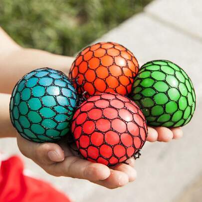 1pc Creative Grape Shaped Soft Squeeze Toy, Stress Relief Squeeze Ball, Portable Hand Grip Novelty Gift Toy For Adults