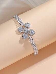 1 Set Luxury Elegant Cubic Zirconia Inlaid Butterfly Pattern Bracelet, Suitable For Women's Wedding & Banquet Wear - Silver - View 2