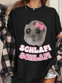 Nueva Camiseta de Hámster Dormido - Con un Lazo Rosa y Diseño de Ojos Cansados - Camiseta de Manga Corta y Cuello Redondo, Perfecta para Entusiastas del Anime, Adorables Fans de Hámsters y Uso Diario - Camiseta Gráfica de Animal Juguetona, Unisex, Artículo ColeccionableTee - Negro - Ver 6