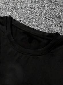 Women's Casual Short-Sleeved Round Neck Polyester T-Shirt With Planet And Moon Print, Ideal For Everyday Wear. - 黑色 - 查看 7