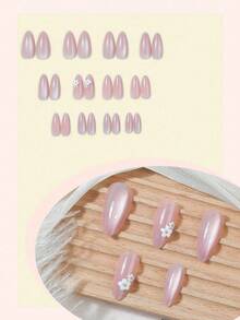 24入組溫柔法式風「貓眼」花卉穿戴式假指甲 - 長款杏仁形，附3D花卉裝飾。適合女孩與女性的完美美甲配件，適用於日常佩戴、通勤或與好友的下午茶聚會。 - 粉色 - 查看 2