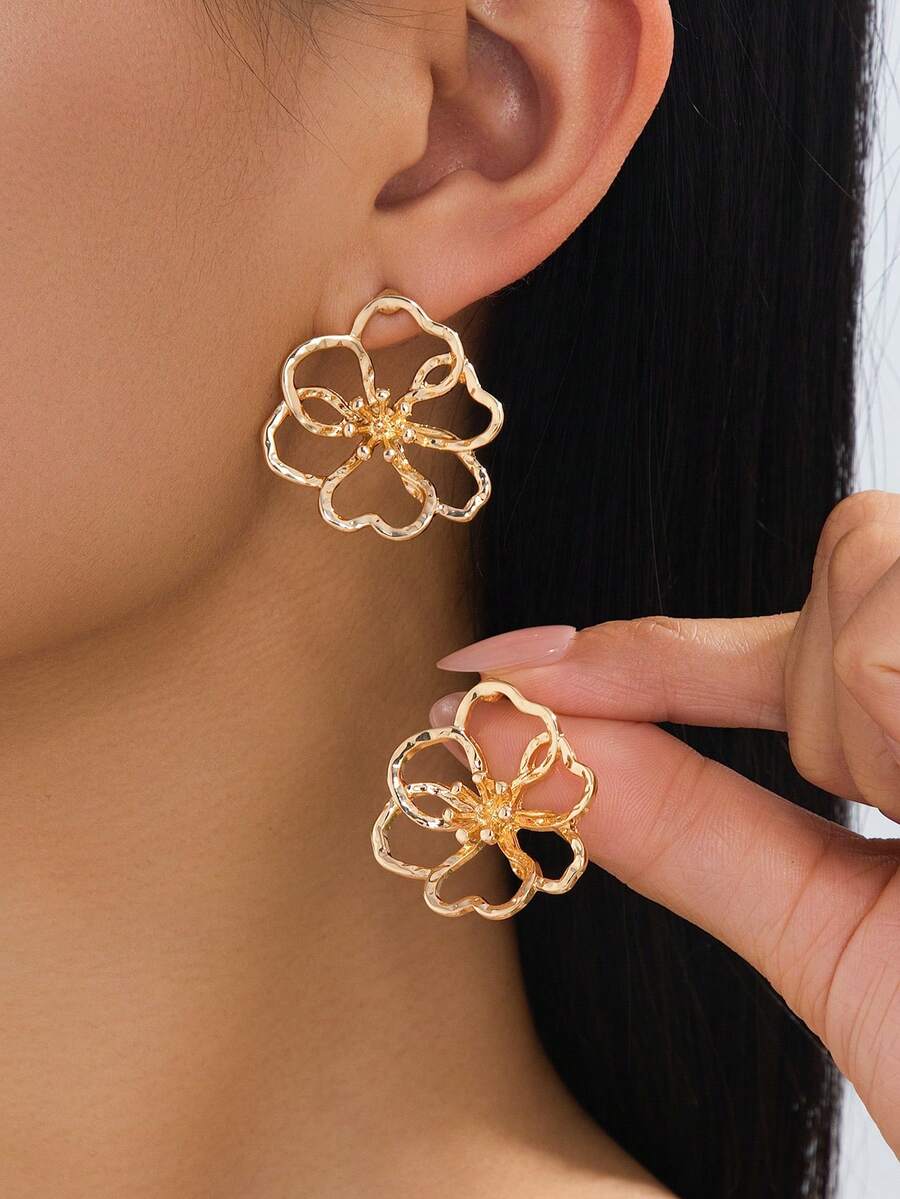 1 Pasang Anting Tusuk Bunga Berongga Garis Emas Gaya Liburan Pantai Musim Panas untuk Wanita - Yellow Gold - View 1