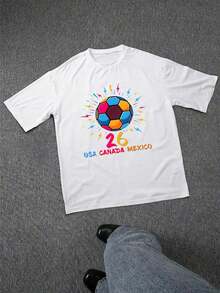 Balón multicolor con rayos y número 26 que simboliza la unión y energía entre USA Canadá y México transmitiendo pasión deportiva y espíritu vibrante Camiseta de hombre - Blanco - Ver 3