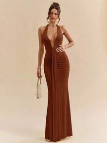 xheSHEIN  Vestido maxi elegante con cuello halter y escote profundo en V, de color amarillo crema, para mujer, para primavera/veranoxhe - Óxido marrón - Ver 5