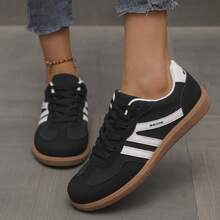 Women Field Sport Shoes - Off-white 66 - View 12